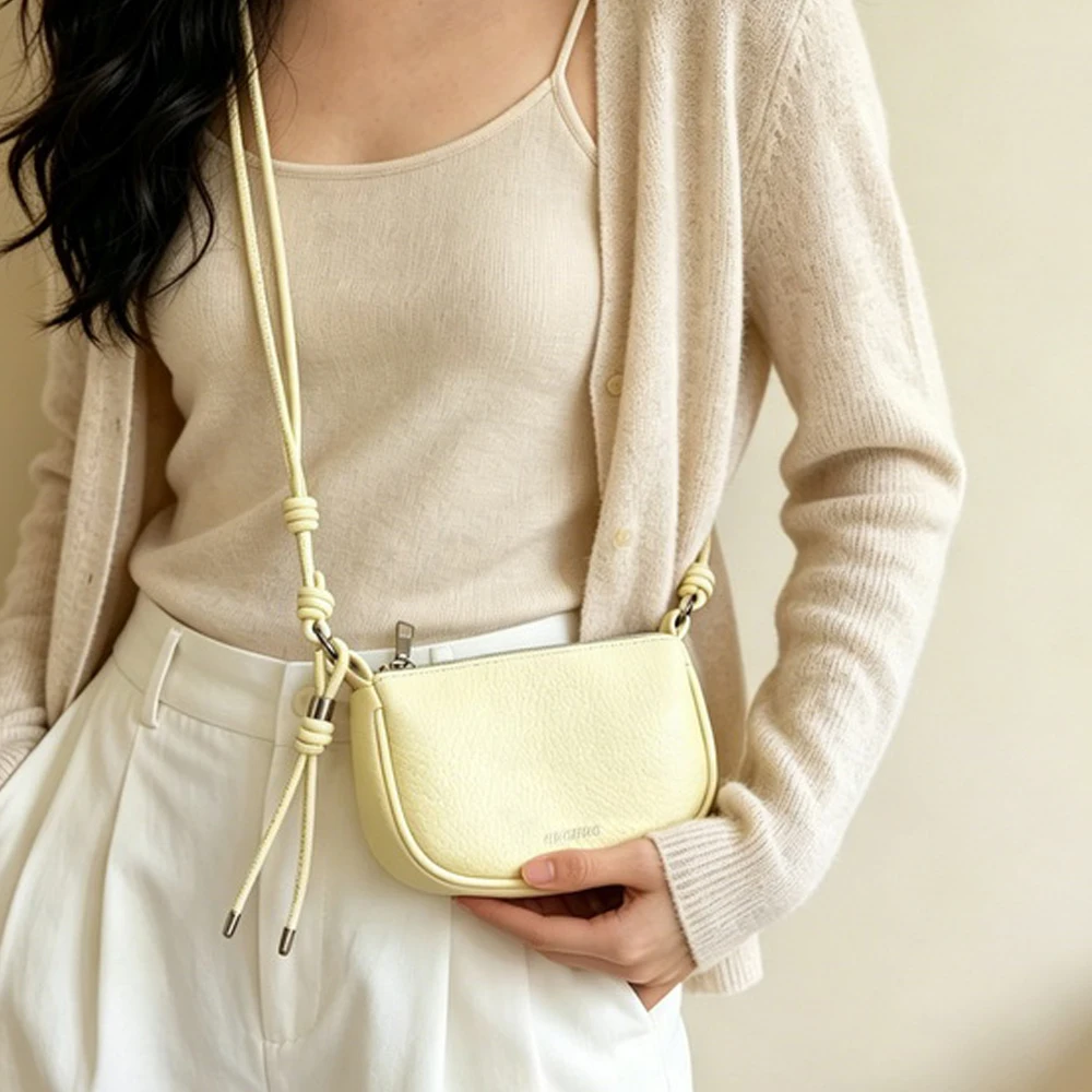 Simple, Fashionable, High-End Saddle Bag, New Niche, Casual, Versatile Crescent Bag, Mobile Phone Crossbody Bag 2