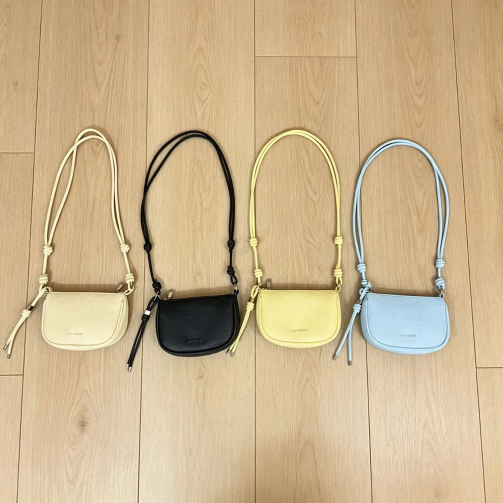 Simple, Fashionable, High-End Saddle Bag, New Niche, Casual, Versatile Crescent Bag, Mobile Phone Crossbody Bag 4