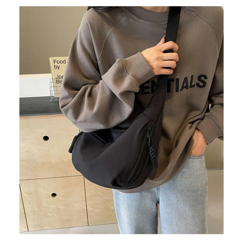 Crescent Bag For Women Men Nylon Crossbody Bags Multi-Pocket Shoulder Crossbody Bag Lightweight Nylon Dumpling Bag Trend Satchel 3