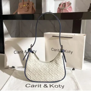 Original design advanced sense this year's popular pleated bag female summer niche design crescent bag underarm bag shoulder 1