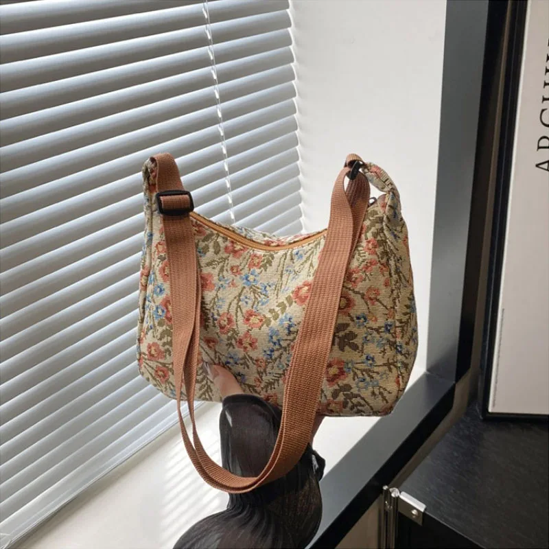 Fashion Vintage Winter New Women Lady Bag Versatile Literary Prints Cloth Crescent Pack Texture Temperament Crossbody Shoulder 2