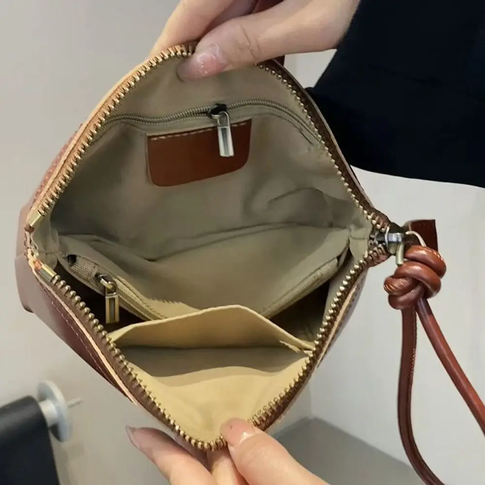 Large Capacity Vegetable Tanned Leather Handbag Light Luxury Lightweight Shell Clutch Bag Simple Design Wrist Coin Purse 5