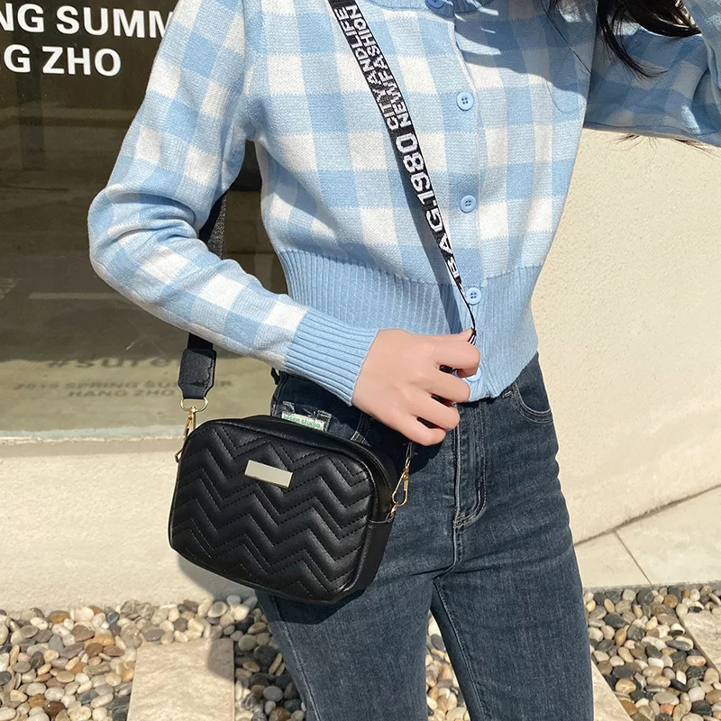 Fashion Solid Color Shoulder Bag Crossbody Bags for Women 2023 Leather Woven Bag Purse Female Designer Bags Handbags Women Bags 3